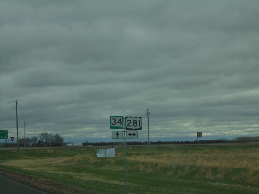 SD-34 East Approaching US-281