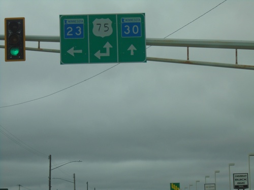 MN-30 East/MN-23 North at US-75