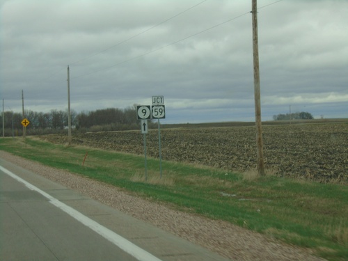 IA-9 East Approaching US-59