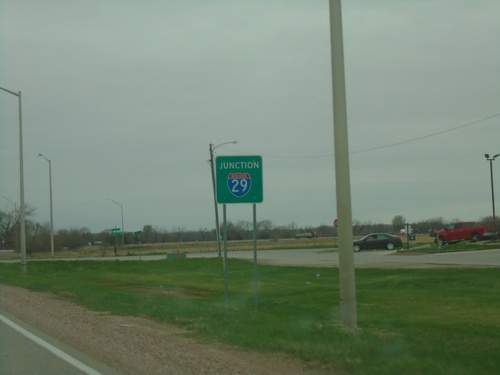 IA-175 West Approaching I-29