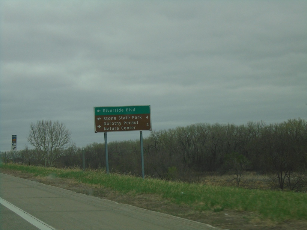 I-29 South Exit 151 Offramp at IA-12