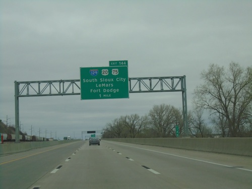 I-29 South - Exit 144