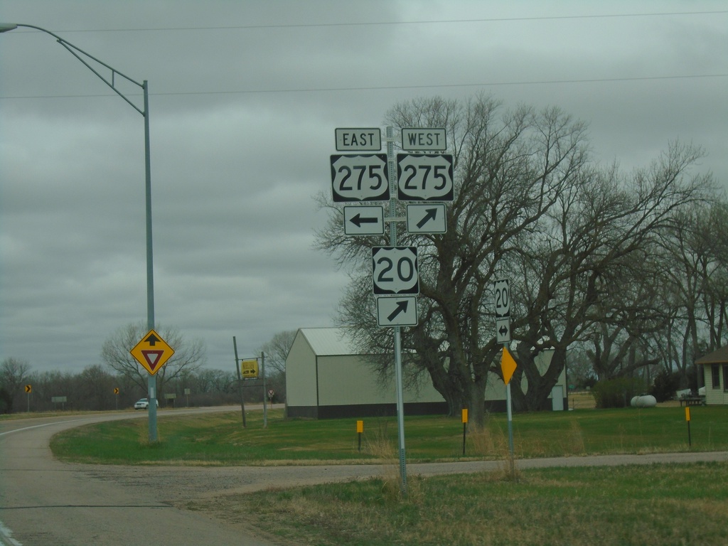 US-20 West at US-275