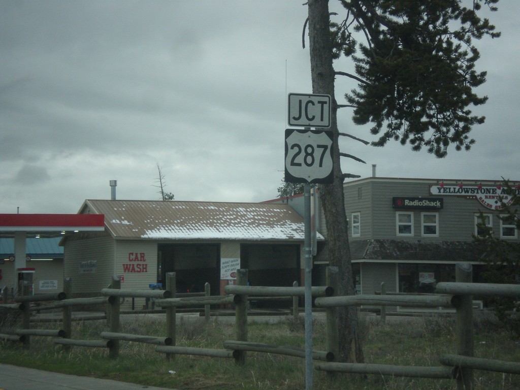 US-20 East Approaching US-287/(US-191)