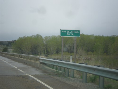 MT-200 East - Musselshell River