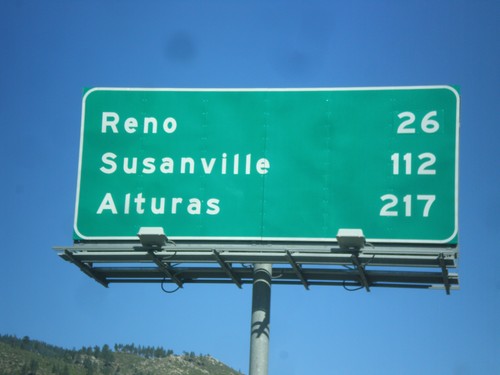 I-580/US-395 North - Distance Marker