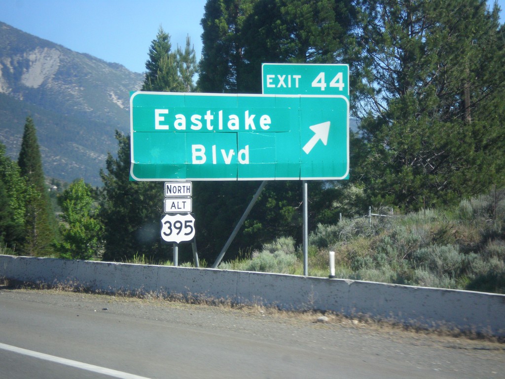 I-580/US-395 North - Exit 44