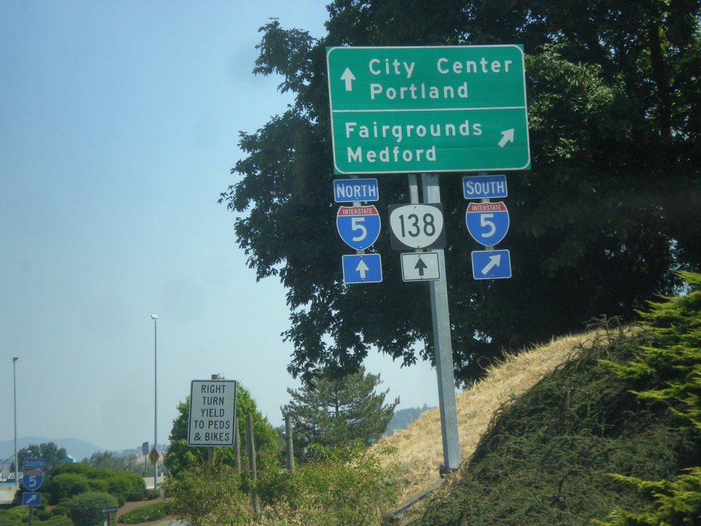 Harvard Ave. East at I-5 and OR-138