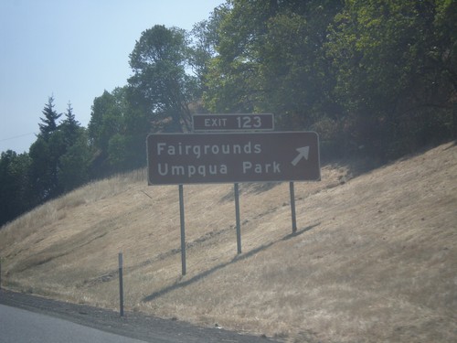 I-5 South - Exit 123