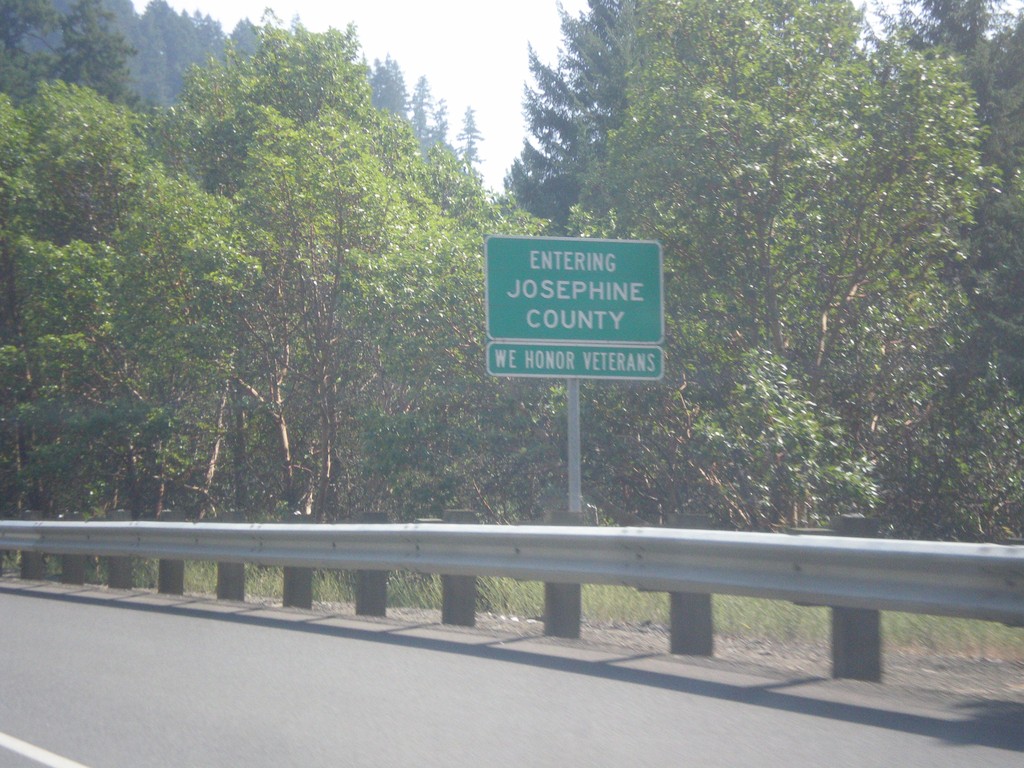 I-5 South - Entering Josephine County