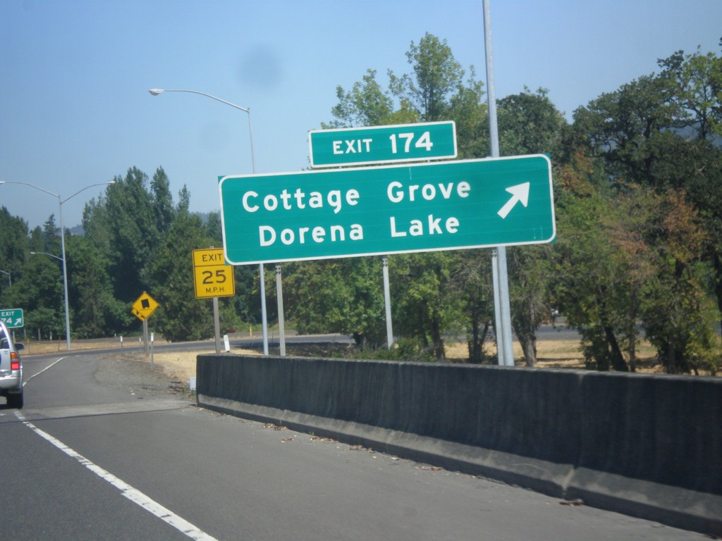 I-5 North - Exit 174