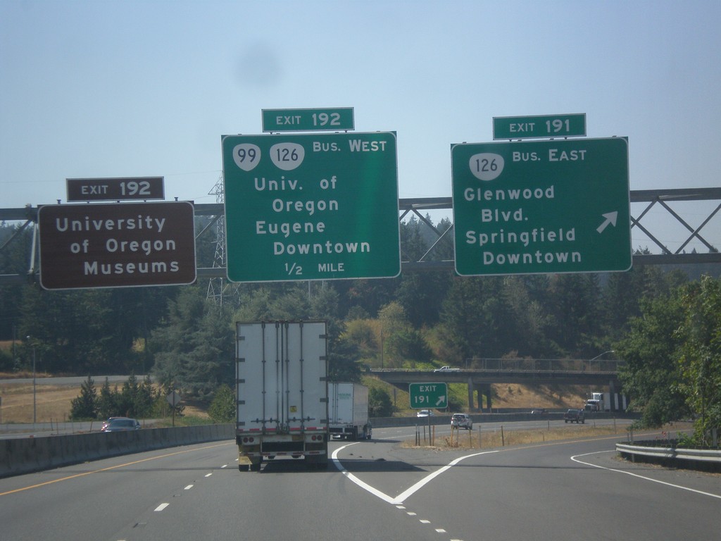 I-5 North - Exits 191 and 192