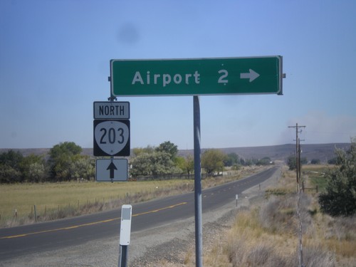 OR-203 North - Airport Road