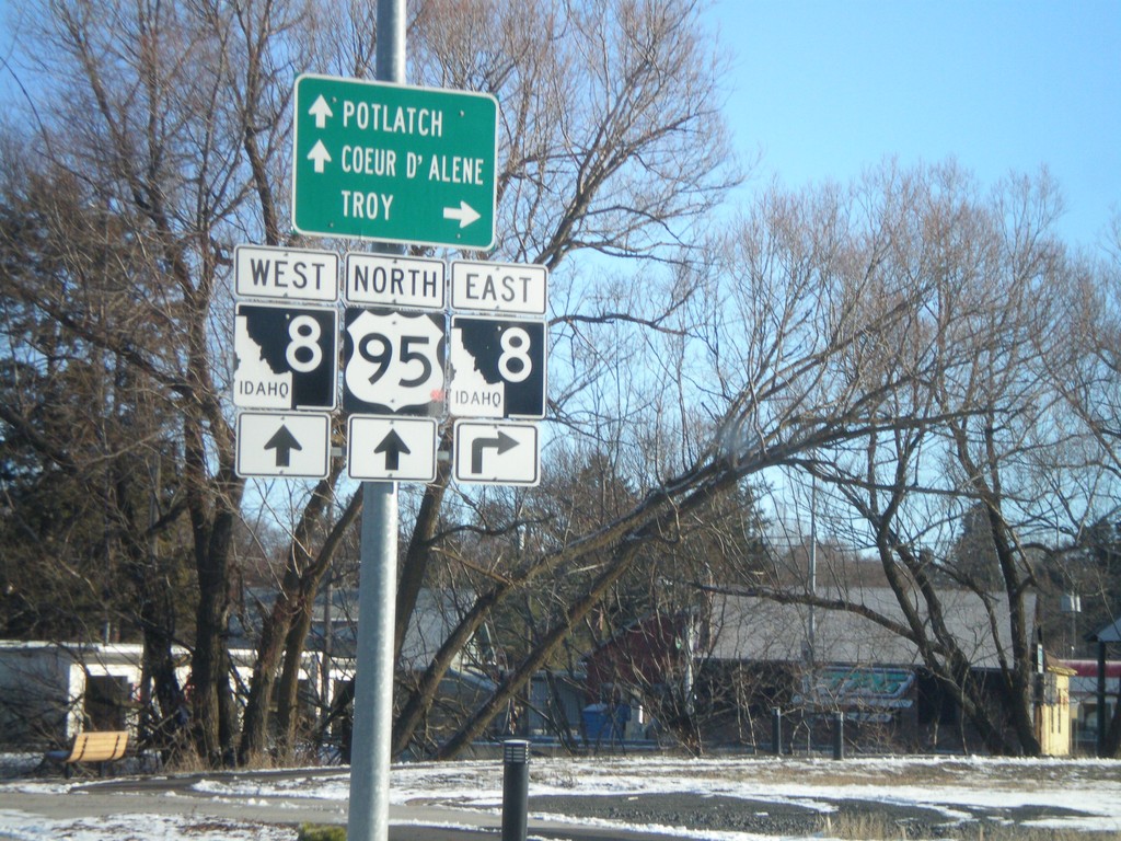 US-95 North Approaching ID-8