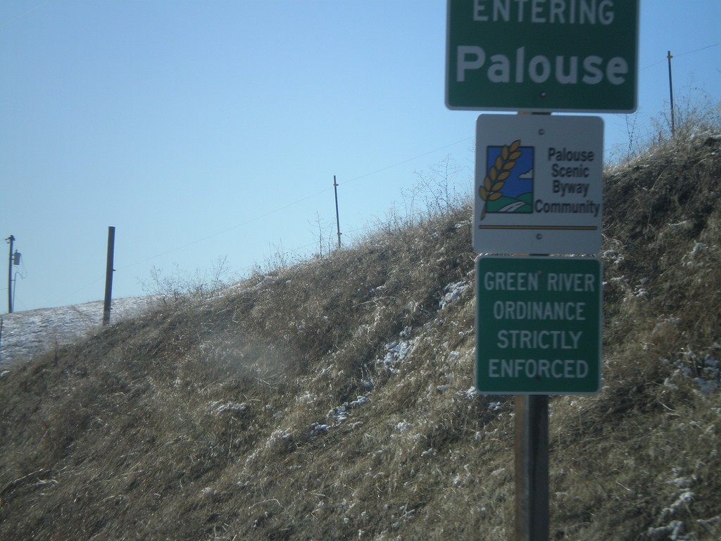 WA-272 West - Entering Palouse