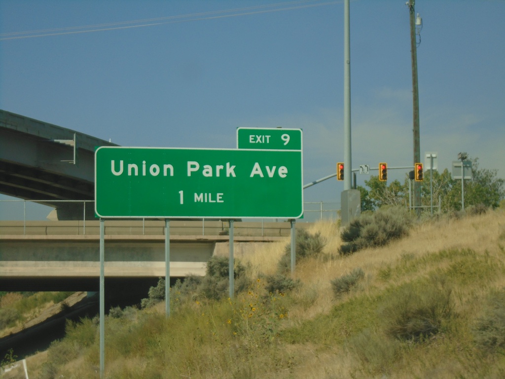 I-215 West - Exit 9