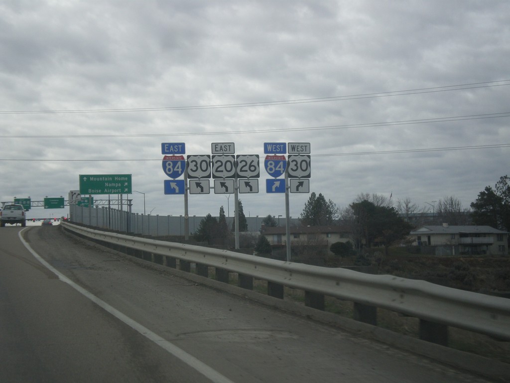 US-20/US-26 East (Broadway Ave.) at I-84/US-30 Jct.