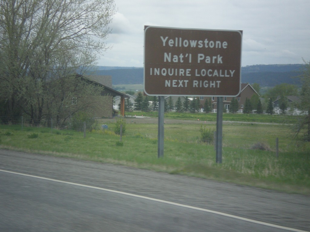 I-90 East - Exit 408 - Yellowstone Park