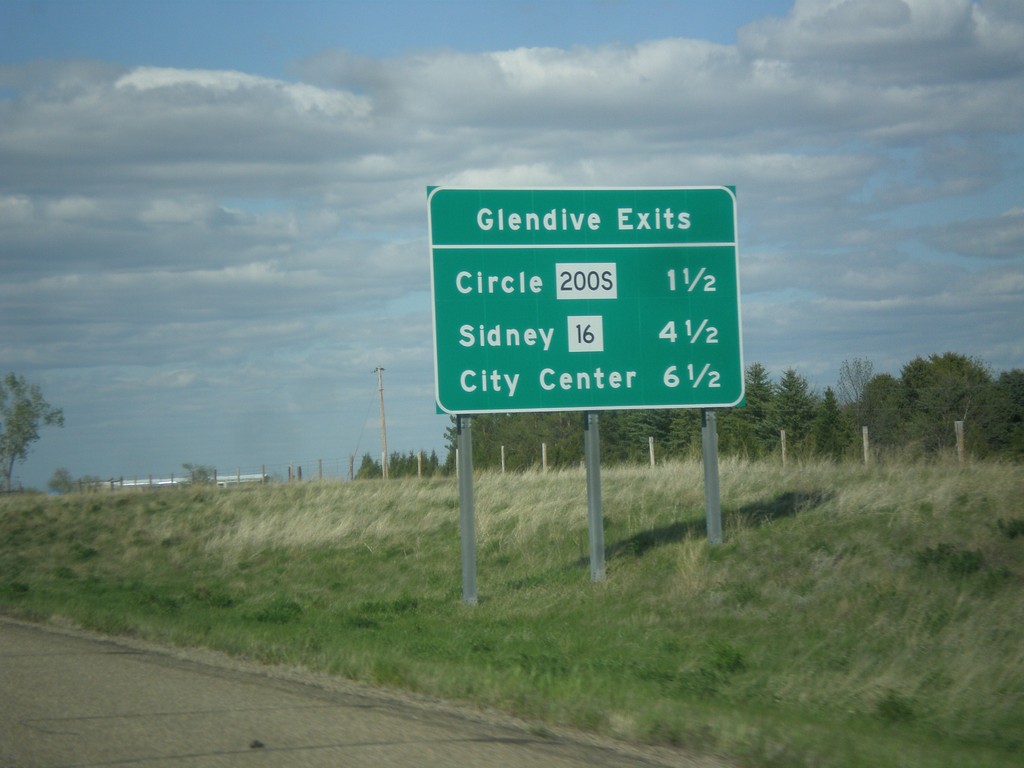 I-94 East - Glendive Exits