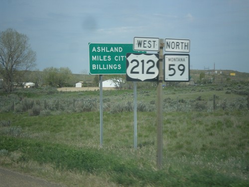 US-212 West/MT-59 North - Distance Marker