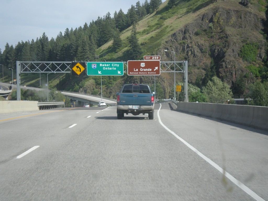 I-84 East - Exit 259