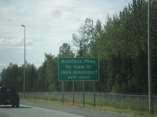 AK-1 West - Boniface Parkway