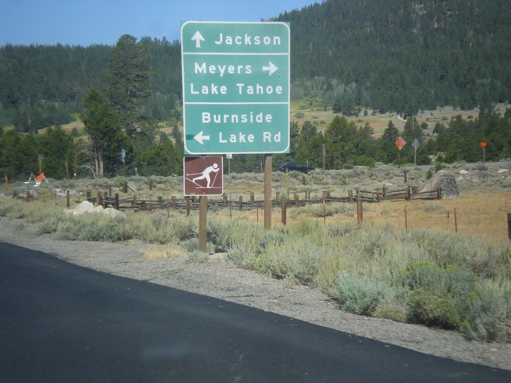 CA-88 West/CA-89 North at CA-88/CA-89 Split