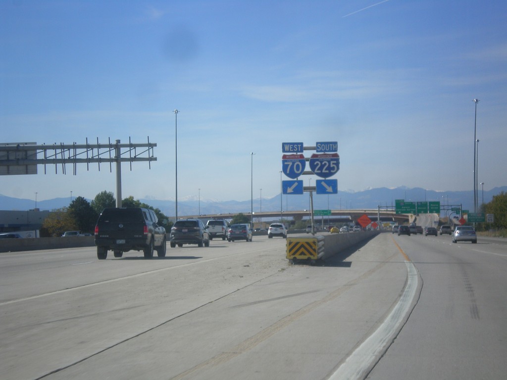 I-70 West/I-225 South Split