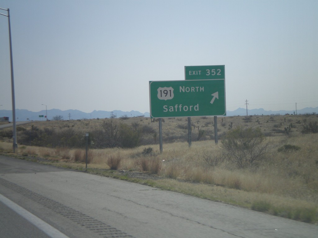 I-10 East - Exit 352