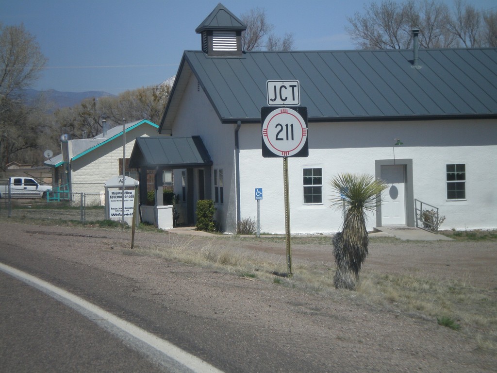 US-180 West Approaching NM-211