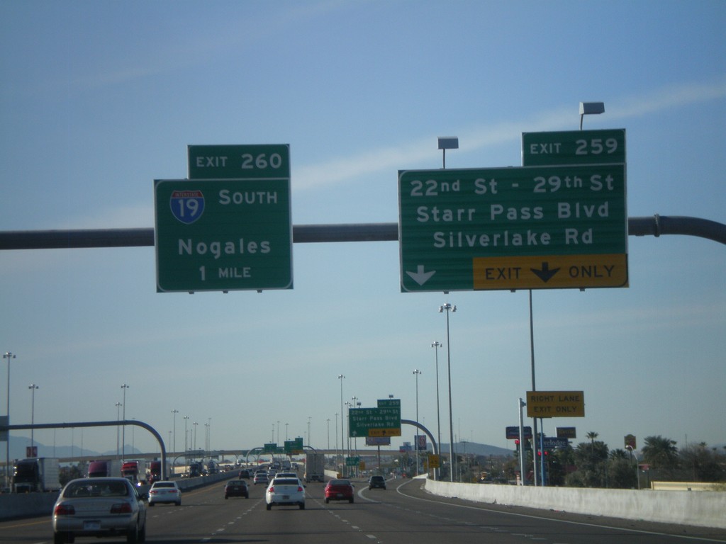 I-10 East Approaching Exits 259 and 260