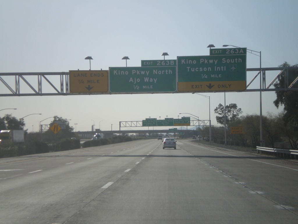 I-10 East - Exits 263A and 263B