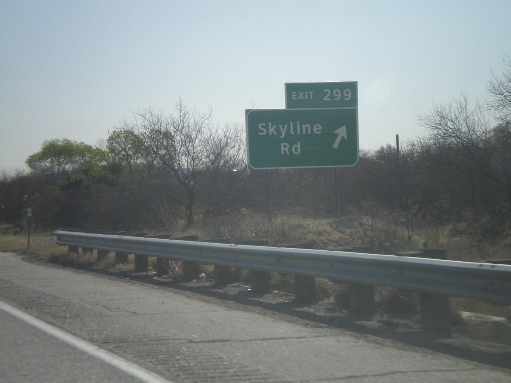 I-10 East - Exit 299