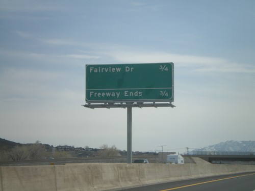 US-395 South/US-50 West - Distance Marker