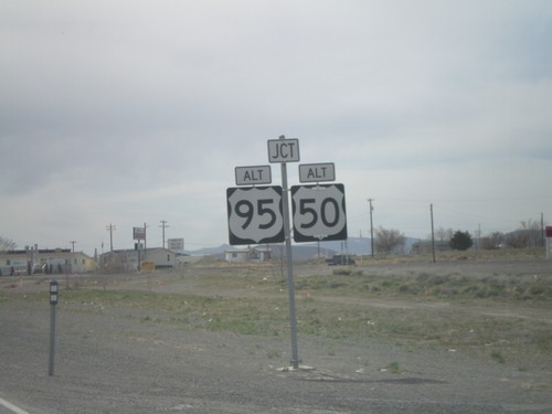 US-50 West Approaching Alt. US-50 and Alt. US-95