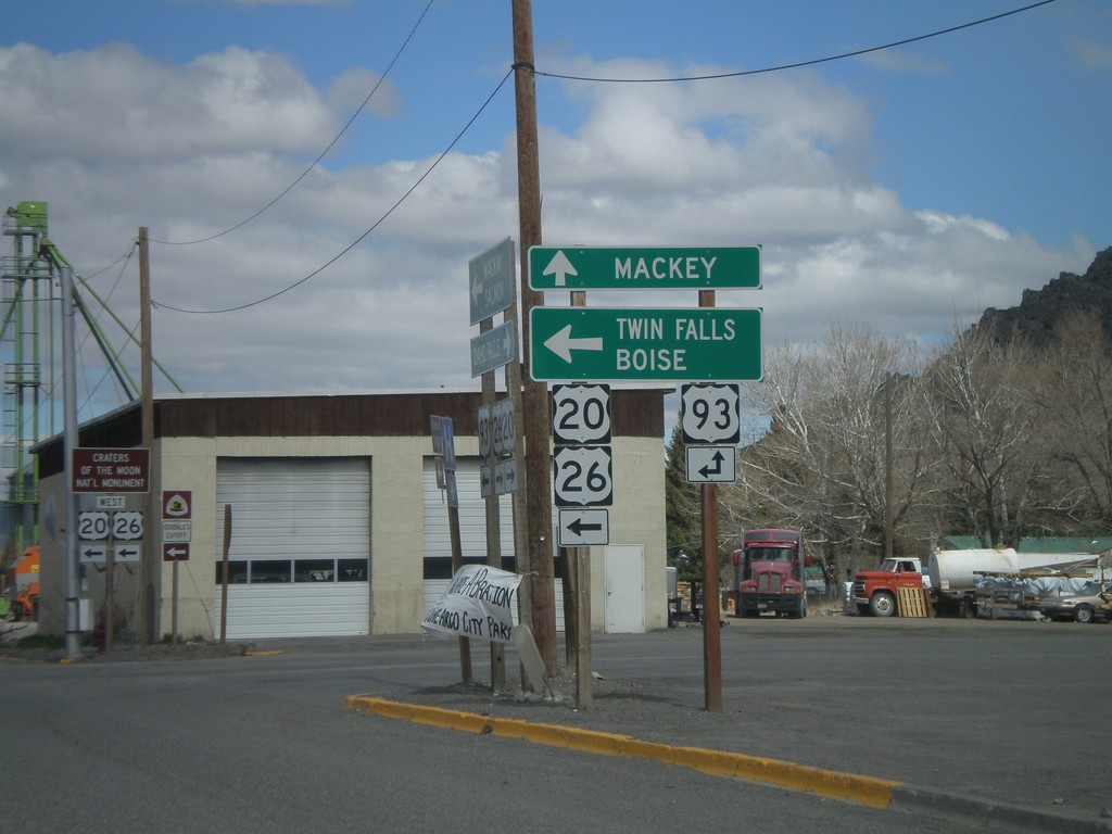 US-20/US-26 West at US-93