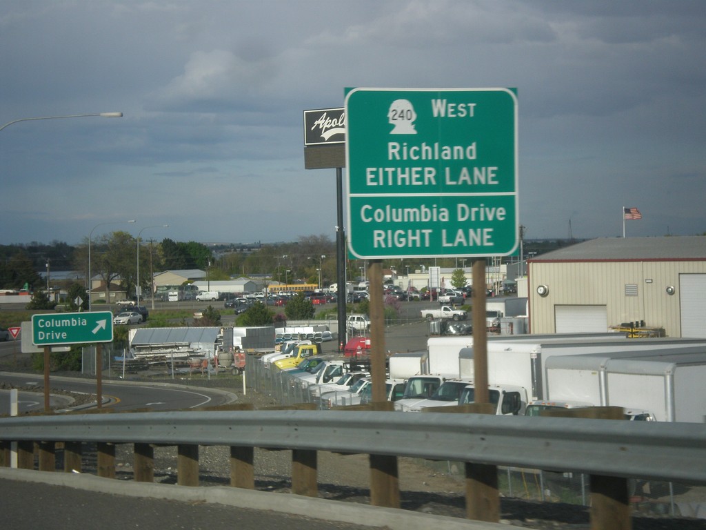 US-395 North on WA-240 Offramp