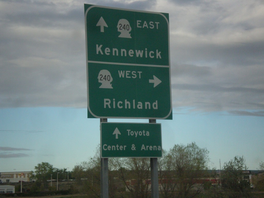 Columbia Center Blvd. North at WA-240