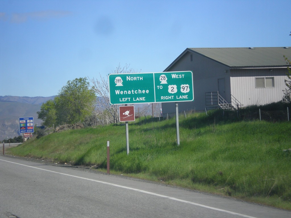 WA-28 West approaching WA-285