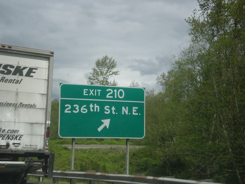 I-5 North - Exit 210