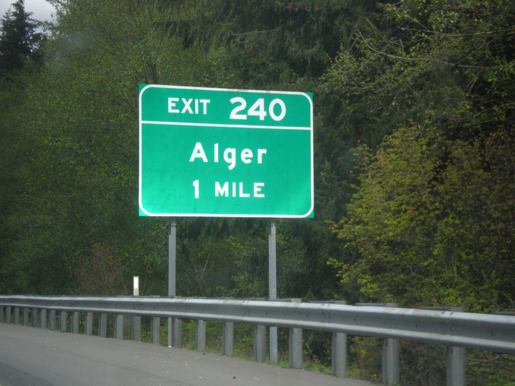 I-5 North - Exit 240