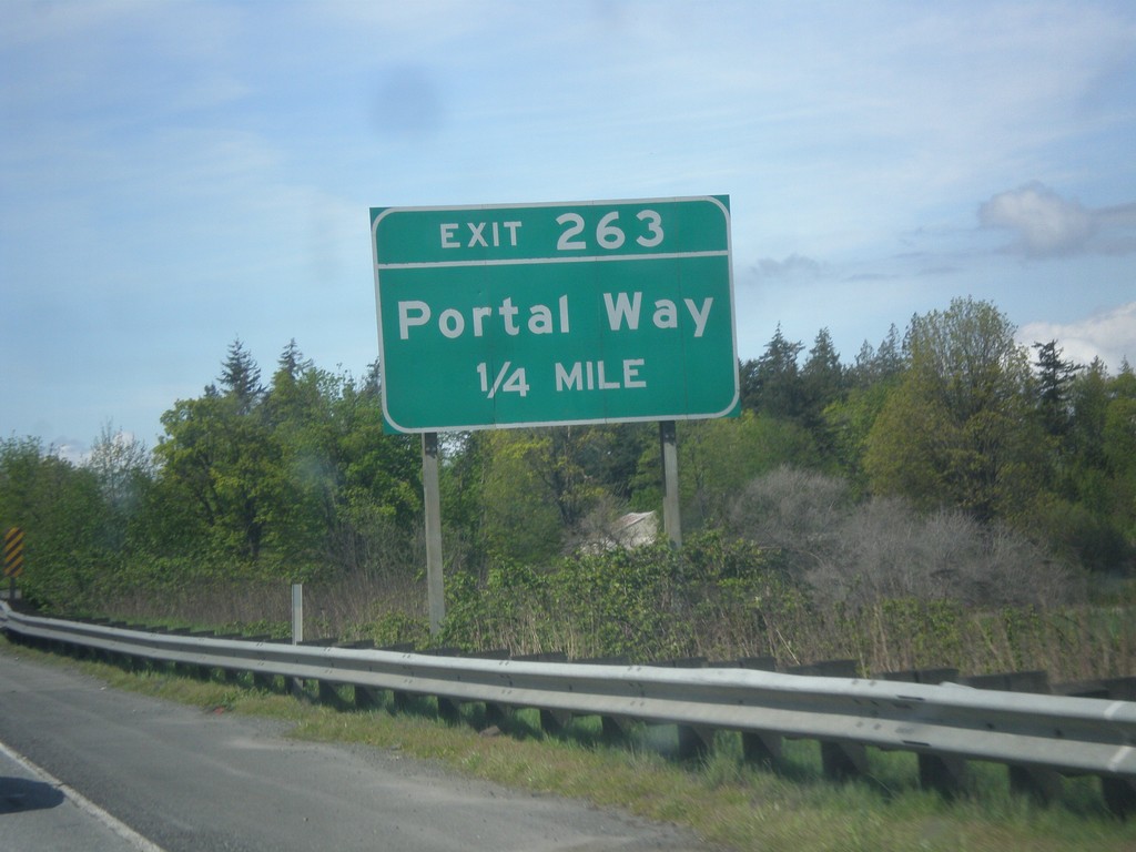 I-5 North - Exit 263