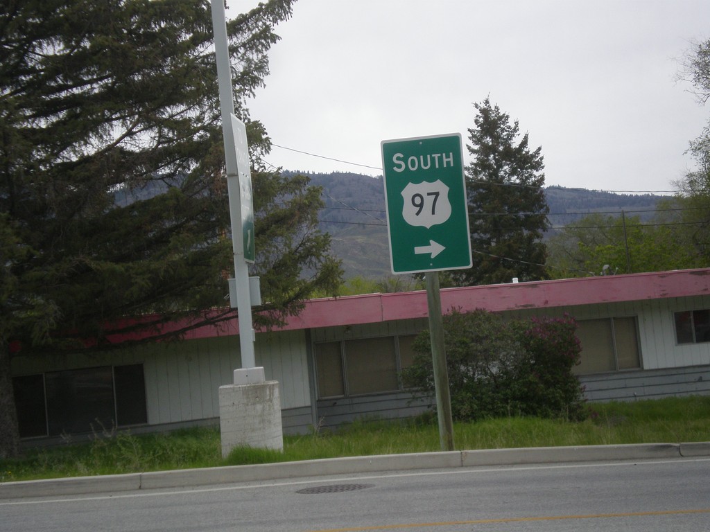 US-97 South - Exiting US Customs