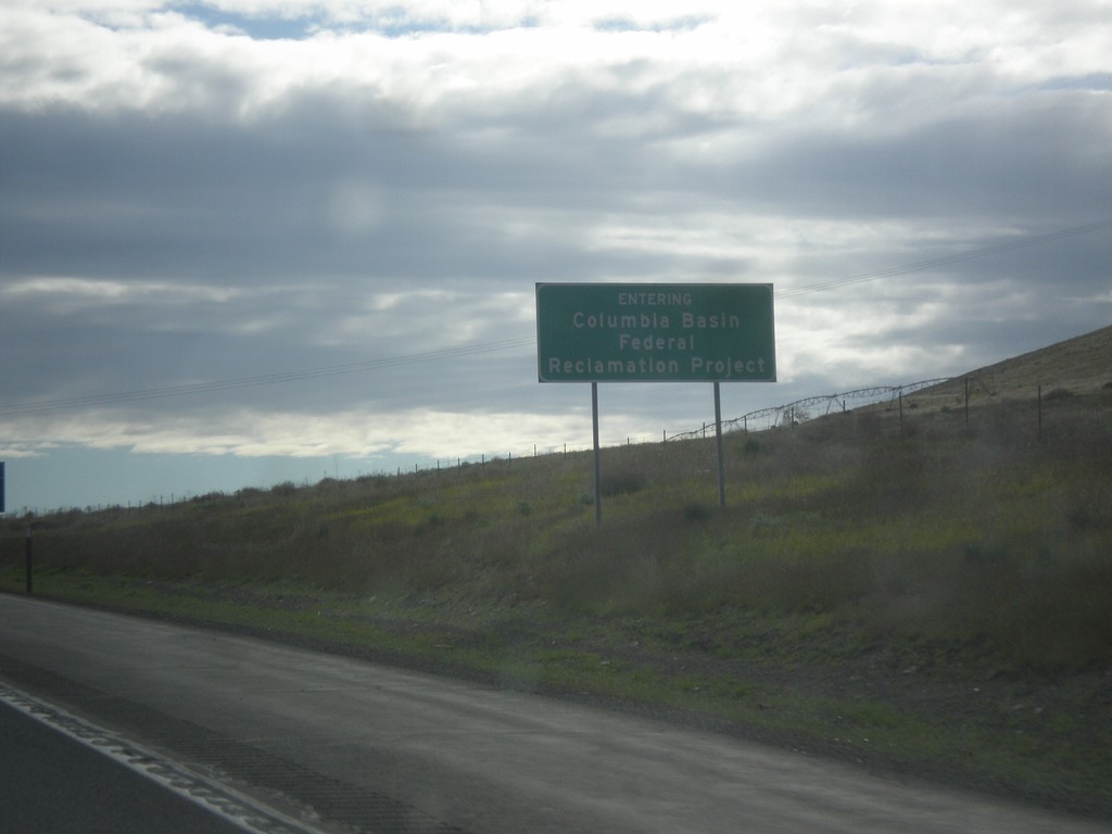 I-90 East - Entering Columbia Basin Federal Reclamation Project