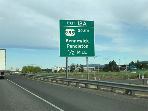 I-182/US-12 West/US-395 South - Exit 12A