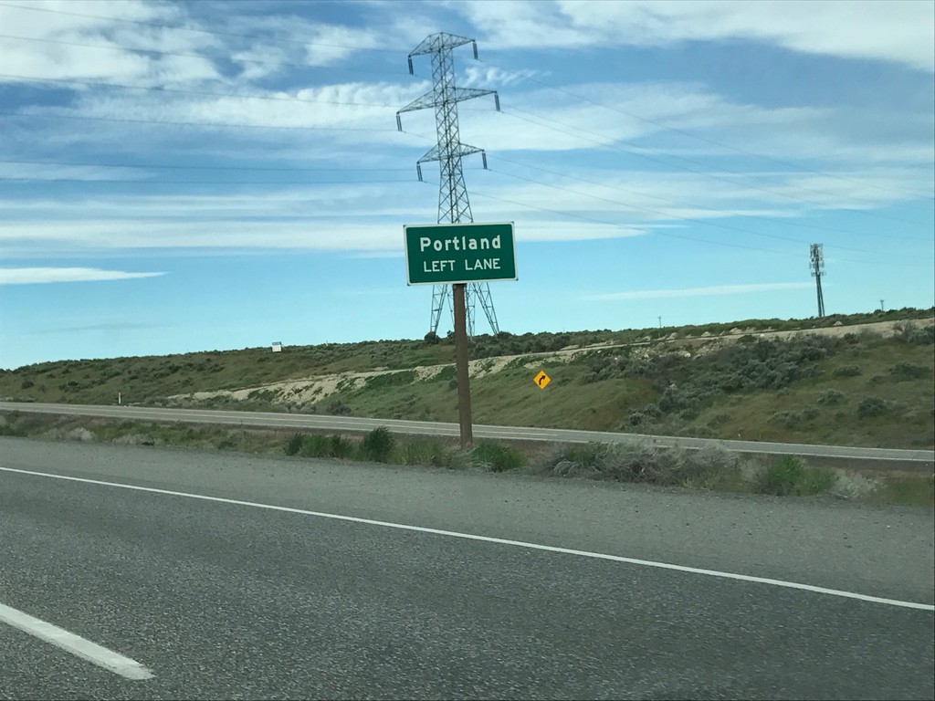 US-395 South Approaching I-82