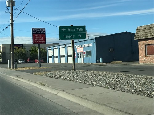 US-395 South Approaching OR-207