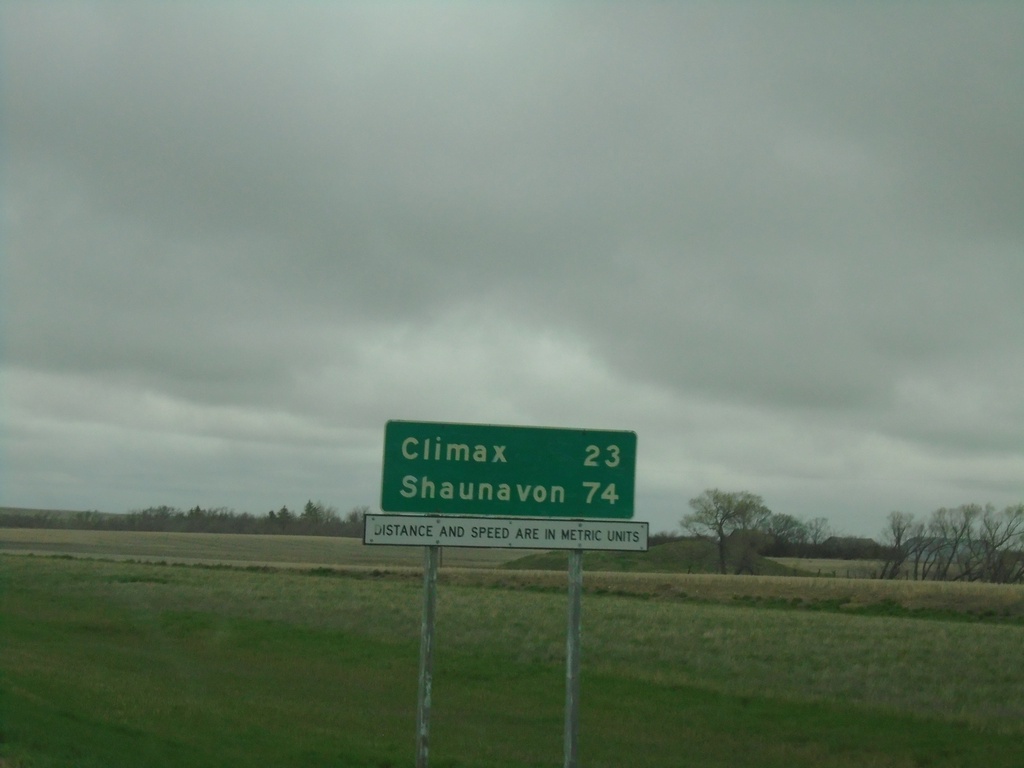 SK-37 North - Distance Marker