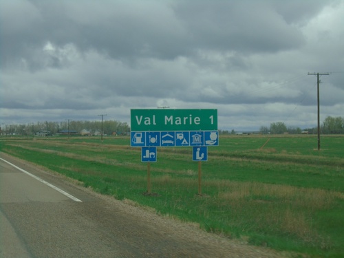 SK-4 North/SK-18 East Approaching Val Marie