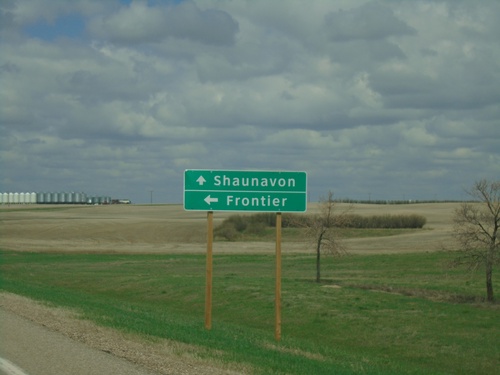 SK-37 North/SK-18 West Approaching SK-37/SK-18 Split